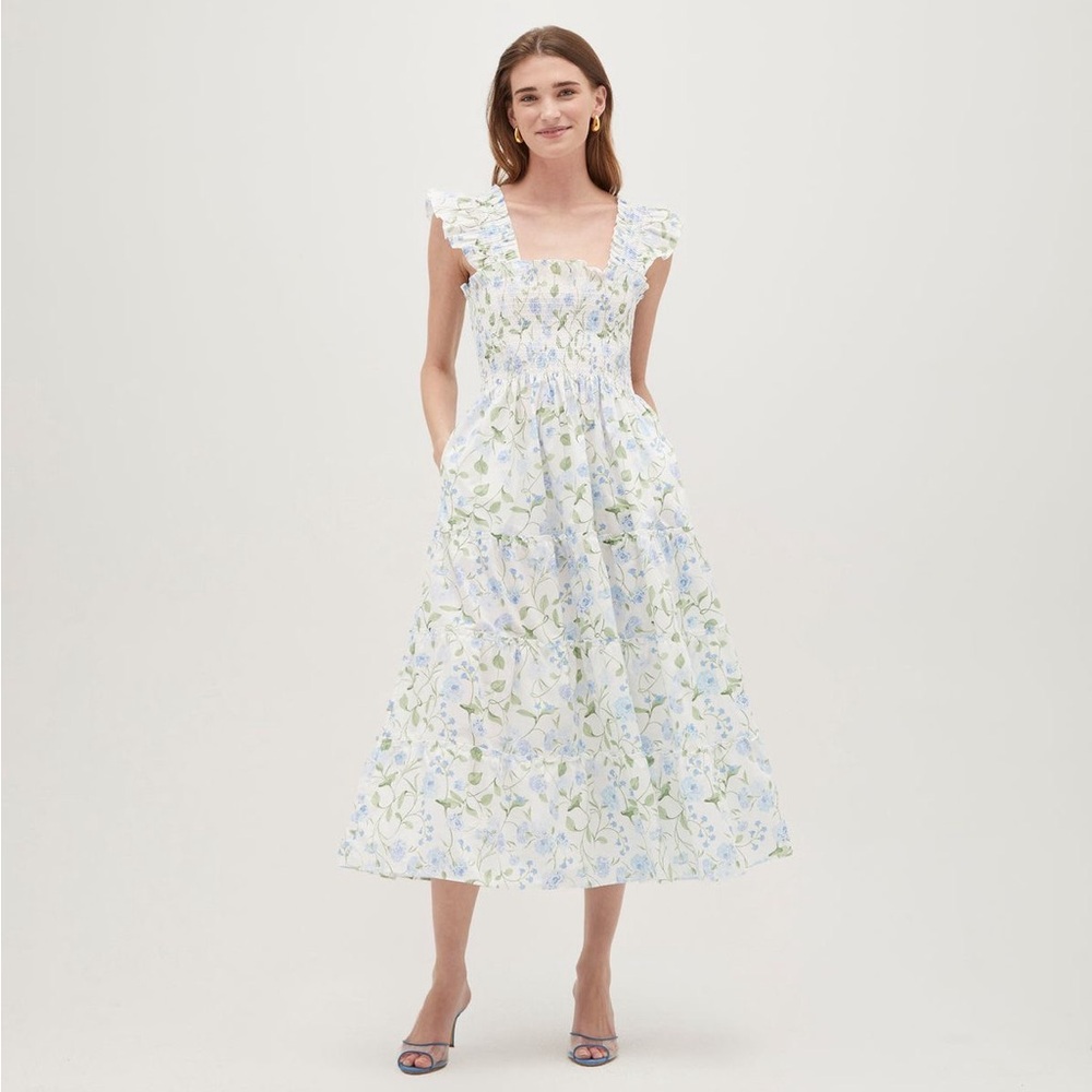 The Ellie Nap Dress in Blue Peony Bouquet Cotton - Picture 2 of 6